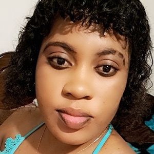 Meet your Posher, Carline